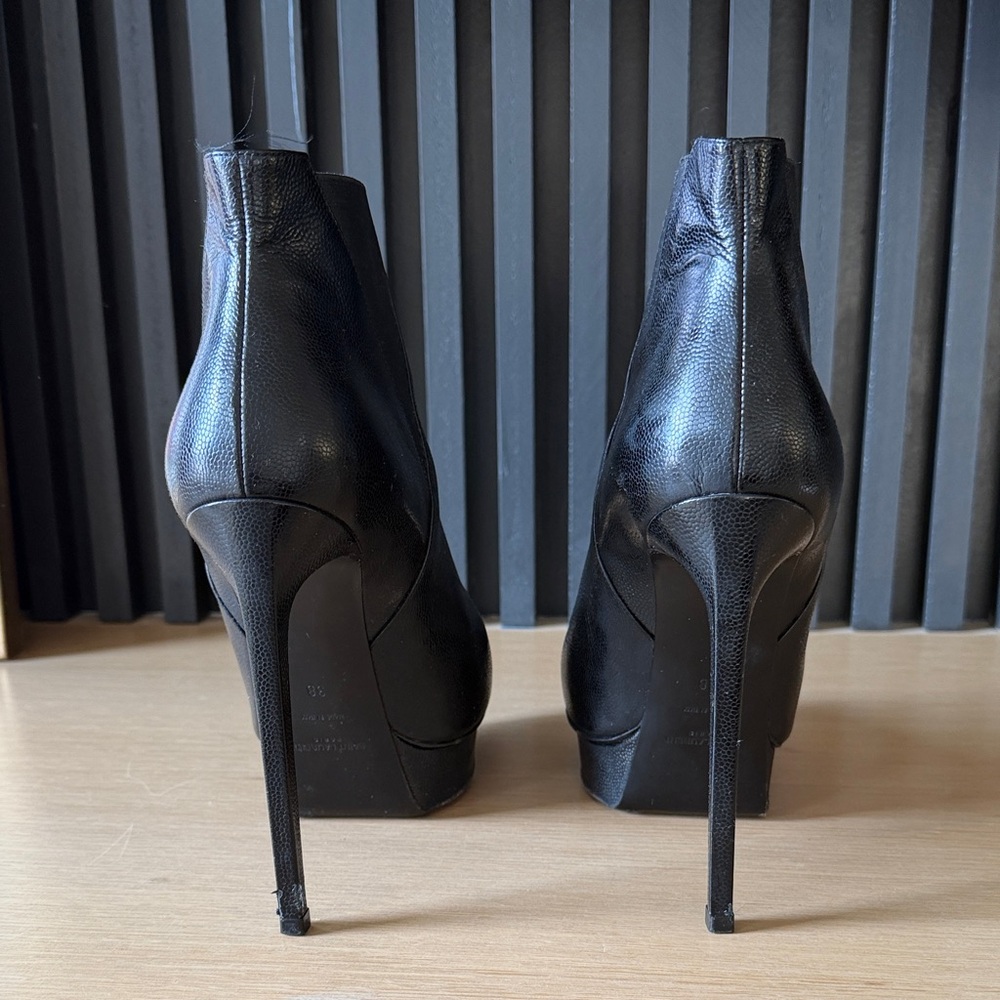 YSL Elegant Black High Heel Ankle Boots - Picture 3 of 8